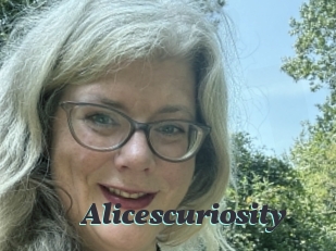 Alicescuriosity